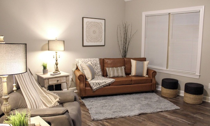 Savannah House | Cozy 2-bedroom house in Savannah. We welcome you!