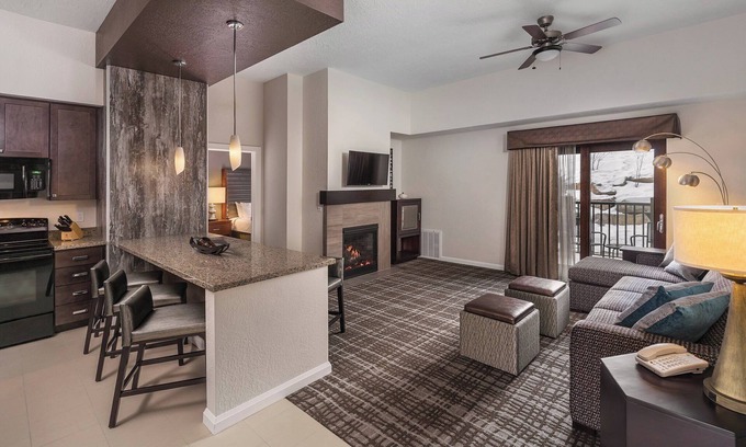 Park City Resort | Cozy 2-bedroom resort with AC, WiFi in charming Park City, On-Site Ski Lift