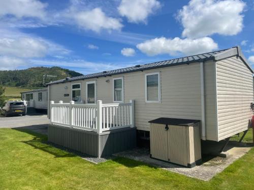 Aberystwyth House | Cozy 2 Bedroom Static Caravan in Clarach Bay , Aberystwyth