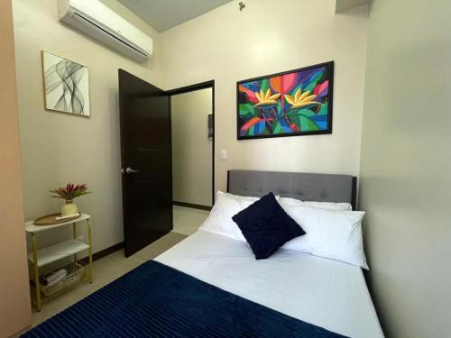 Pinagsama Apartment | Cozy 2 bedroom with Balcony in Mckinley hill taguig The Florence Residences
