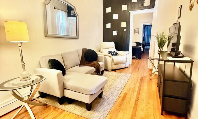 The Heights Apartment | Cozy 2BR Escape – Steps to Transit, Close to NYC