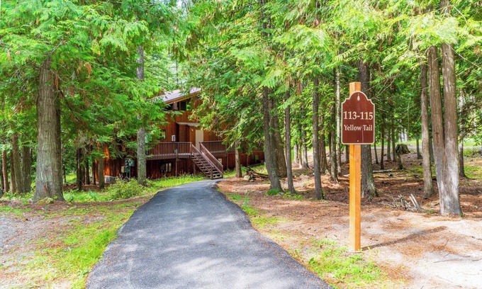 Whitefish Ski Chalet | Cozy 3-bedroom chalet in Whitefish