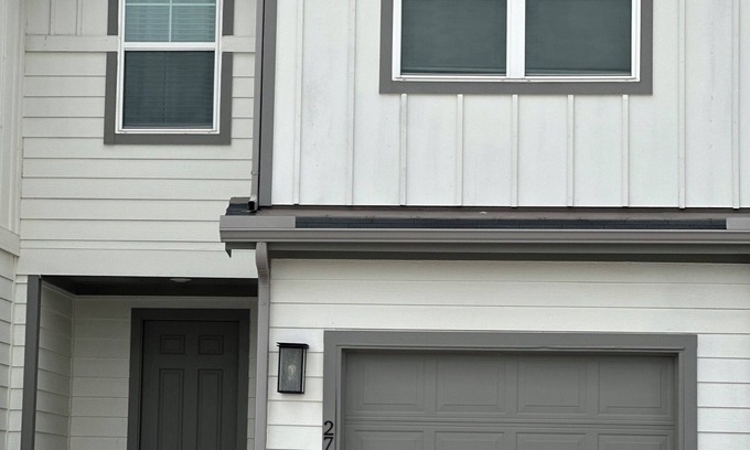 Katy Condo | Cozy 3-bedroom condo with WiFi, AC in nice Katy
