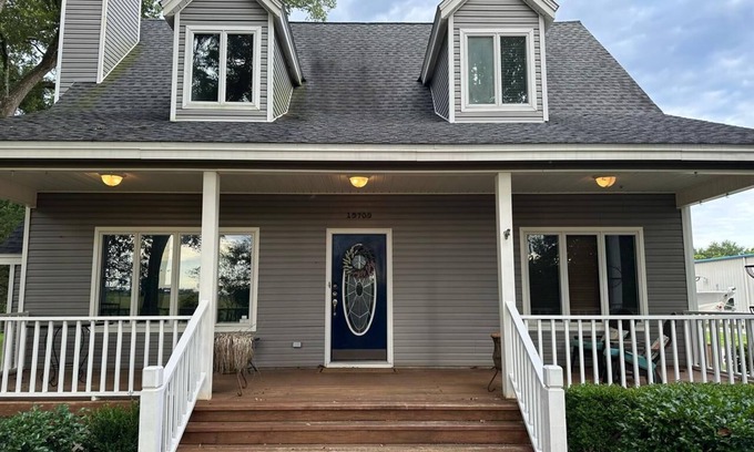 Foley House | Cozy 3-Bedroom House in Charming Foley with AC and WiFi