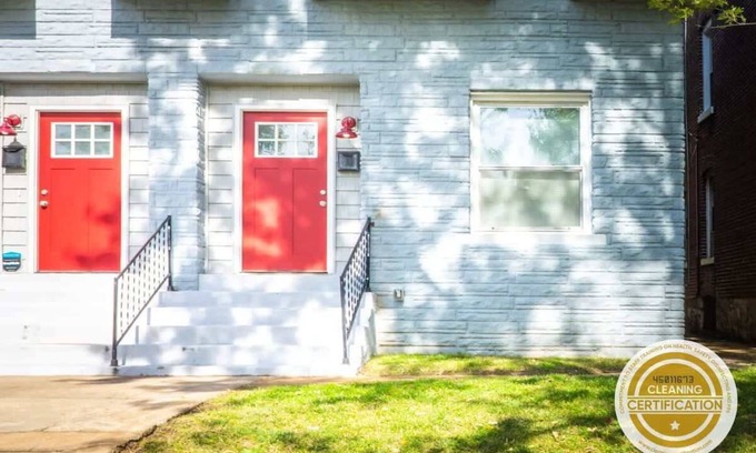 Tower Grove East House | Cozy 3BR Townhome | Perfect Location/ABODEbucks