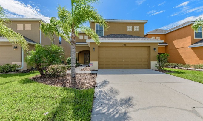 Veranda Palms House | Cozy 4 bed house Free Wifi South facing pool