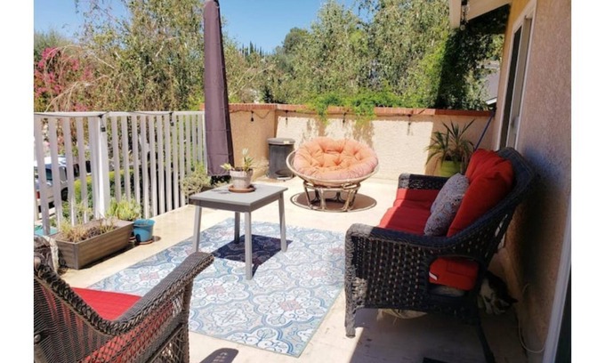 Canyon Country House | Cozy 4-bedroom home with Gym and huge backyard