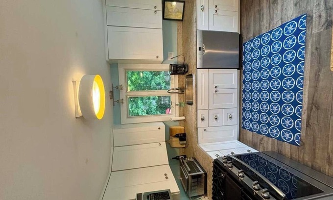 Summersea House | Cozy 4-bedroom house in enchanting New Seabury with access to water