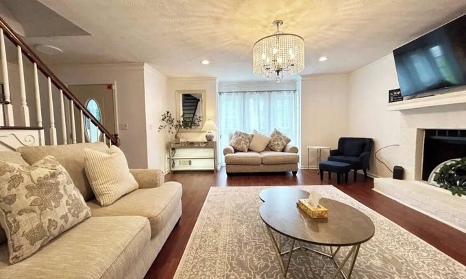 Stone Mountain House | Cozy 4-Bedroom Retreat Near Stone Mountain Park – Perfect for Family Getaways!