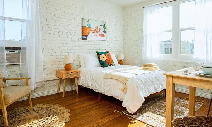 Rampart Village Apartment | Cozy and Bright Studio Ideal for Couples!