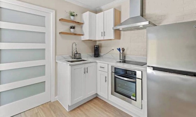 Newnan Apartment | Cozy and Homie Studio Apartment