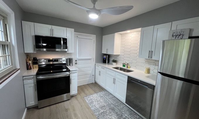 West Price Hill House | Cozy and Modern Home close to Downtown!