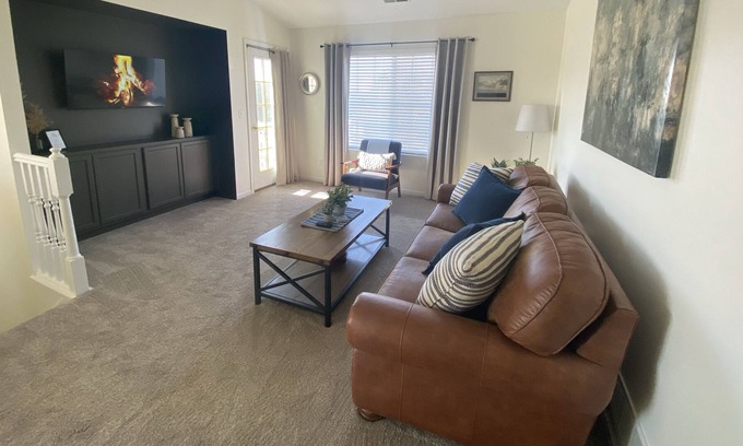 Loves Park Condo | Cozy and Professional Condo