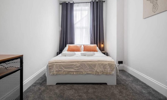 Wallsend House | Cozy and spacious double room