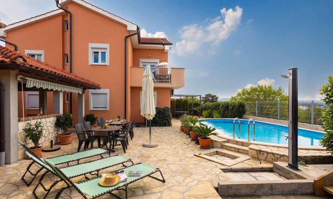 Sveti Vid-Miholjice Apartment | Cozy apartment in Sveti Vid-Miholjice