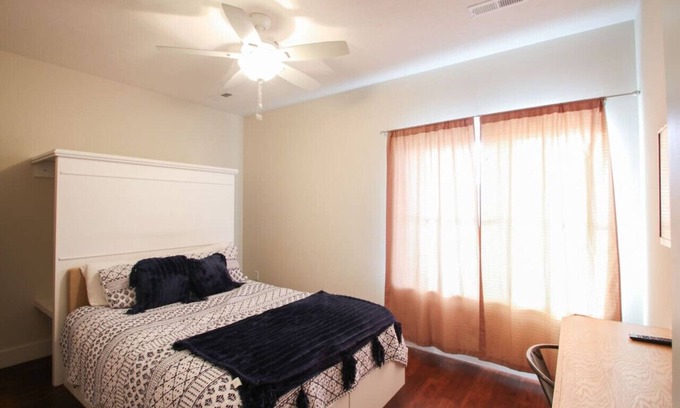 Bloomington Apartment | Cozy Apartment 2 miles to IU