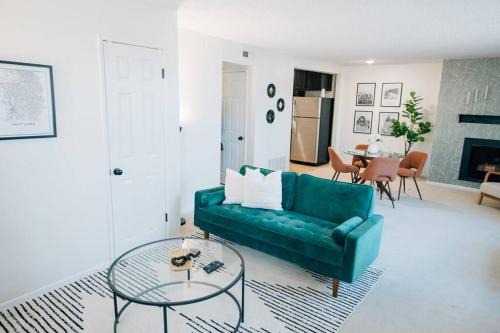 Downtown Salt Lake City Apartment | Cozy Apartment a few steps from The Capitol
