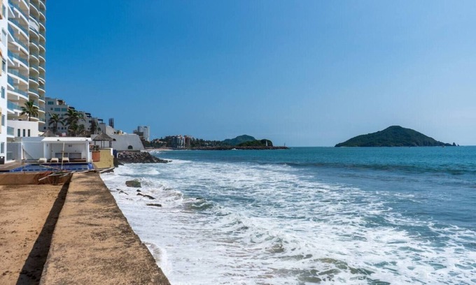 Marina Mazatlan Apartment | Cozy apartment at Cerritos, your perfect escape!