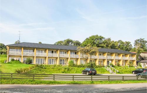Sandkaas Apartment | Cozy Apartment In Allinge With Wifi