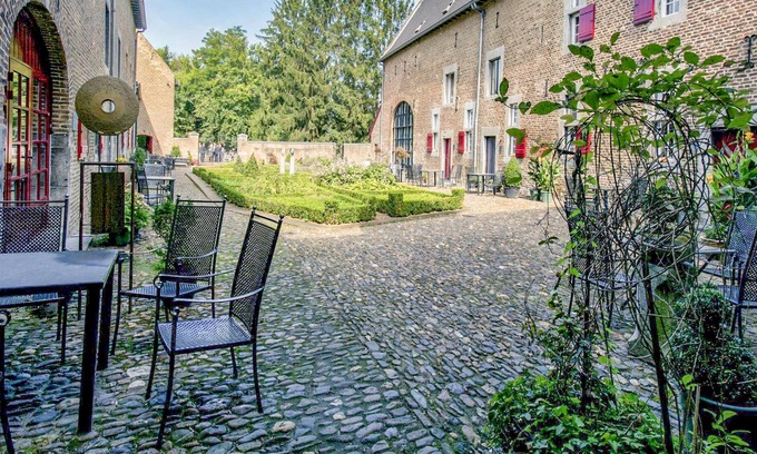 Mesch Apartment | Cozy apartment in former granary