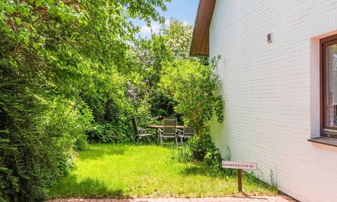 Schwackendorf Apartment | Cozy apartment in Hasselberg with WiFi