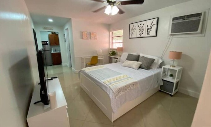 Hialeah Apartment | Cozy Apartment in Hialeah Miami lnt. Airport