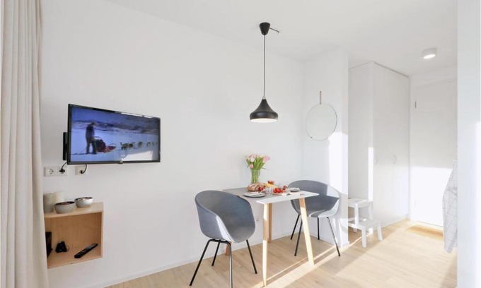 Altes Amt Lemforde Apartment | Cozy Apartment In Lembruchdümmer See