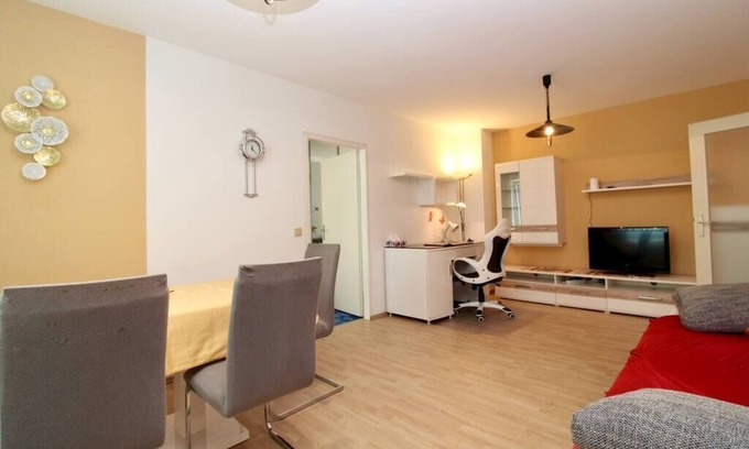 Floridsdorf Apartment | Cozy Apartment Privat Parking