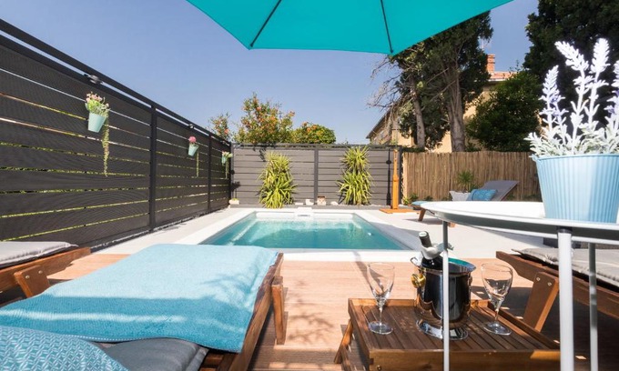 Kastel Kambelovac Apartment | Cozy apartment RoMa with private swimming pool and garden