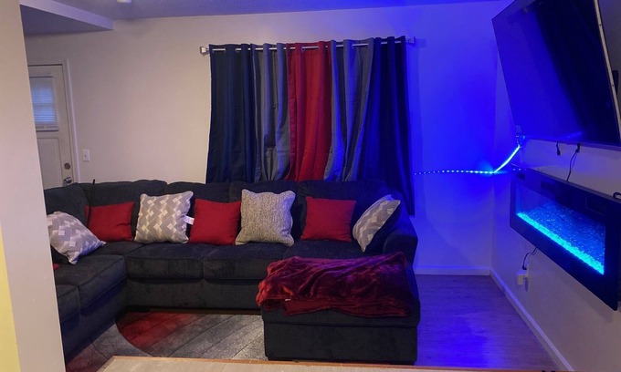 Mount Auburn Apartment | Cozy apartment steps from Christ Hospital, UC and minutes to downtown!