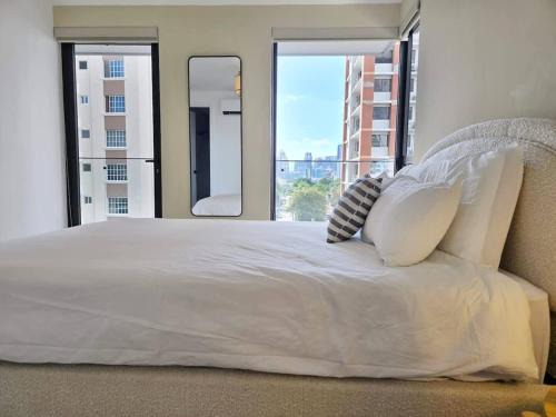 San Francisco Apartment | Cozy Apartment With Free Parking Coworking