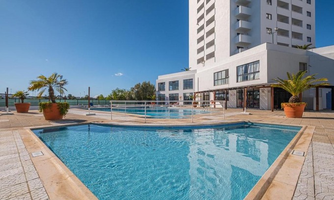 Correeira Apartment | Cozy Apartment with indoor pool