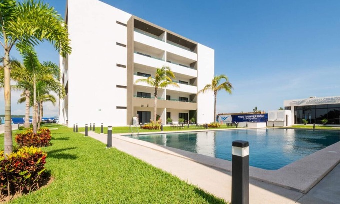 Villa Marina Apartment | Cozy apartment with pools near the beach