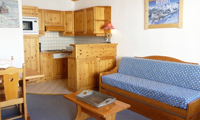 Meribel-Mottaret Apartment | Cozy Apartment with South-Facing Terrace, Ski-In/Ski-Out Access