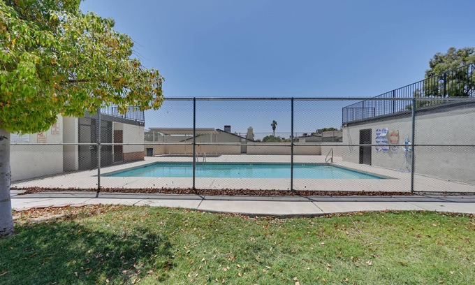 Yuma Apartment | Cozy Arizona Retreat w/Pool Access, Patio & Grill