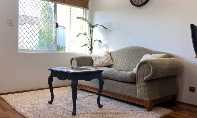 Balcatta House | Cozy Balcatta Home