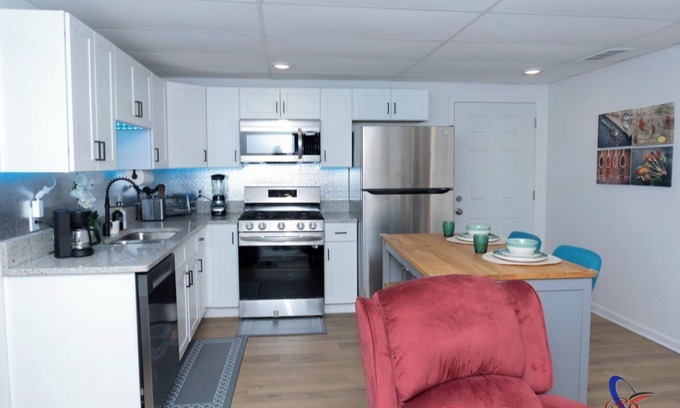 Austell Apartment | Cozy Basement Apartment!