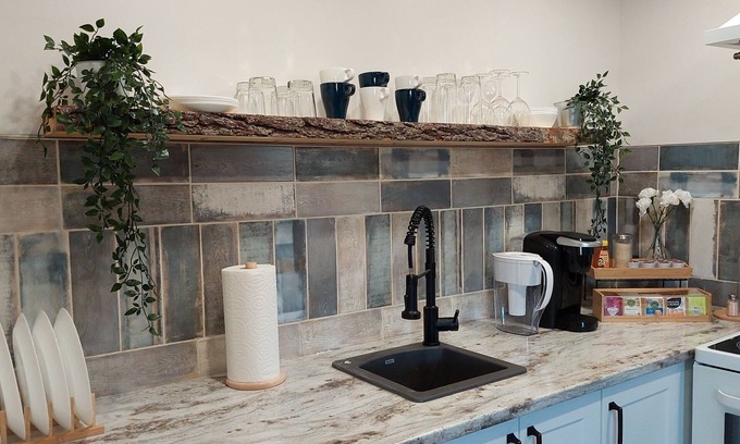Cochrane Bed & Breakfast | Cozy basement suite near the mountains