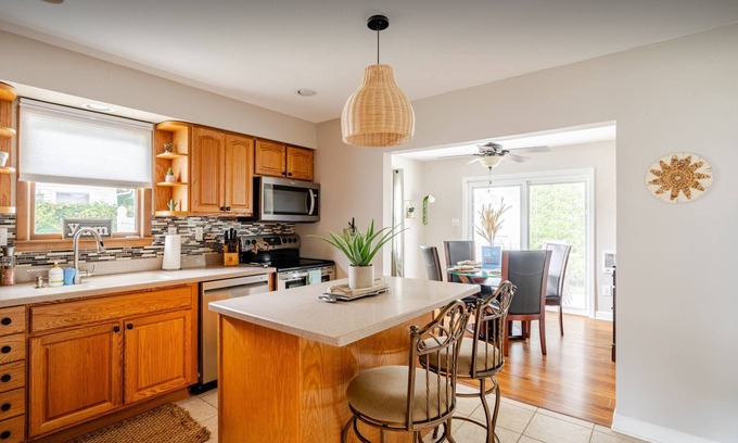 Villas Cottage | Cozy Beach House – Minutes from Best Sunsets and Wineries! Baby & Kid Friendly