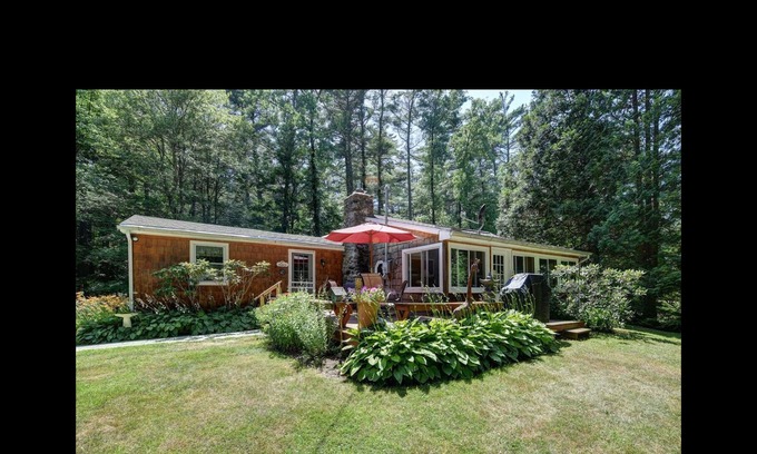 Great Barrington House | Cozy Berkshire home close to Lake Buel, Butternut and Great Barrington.