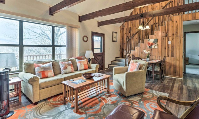 Burnsville Cabin | Cozy Blue Ridge Mtn Cabin w/Mountain Views!
