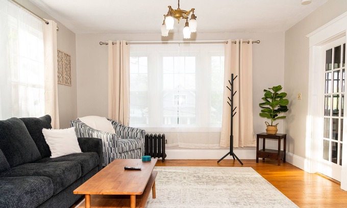 Holyoke Apartment | Cozy Boho in The Highlands