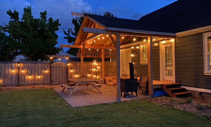 Eugene House | Cozy & Bright, close to airport & downtown