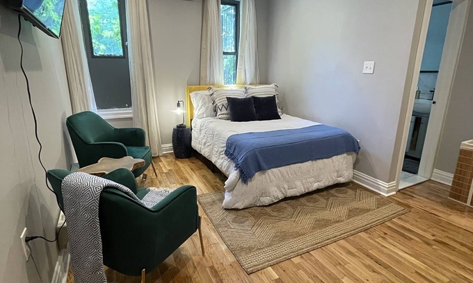 Ocean Hill Apartment | COZY BROOKLYN STUDIO 15 min To Manhattan