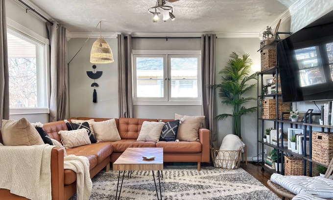 Liberty Wells House | Cozy Bungalow and Guesthouse in Salt Lake City