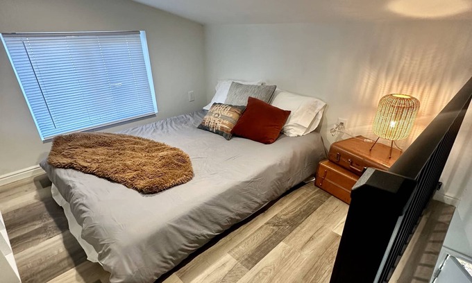 South Salt Lake House | Cozy bungalow in charming South Salt Lake, 25 mins to mountains