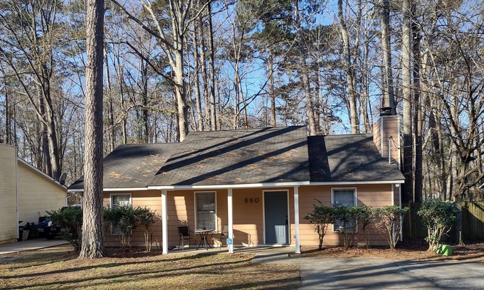 Macon House | Cozy Bungalow