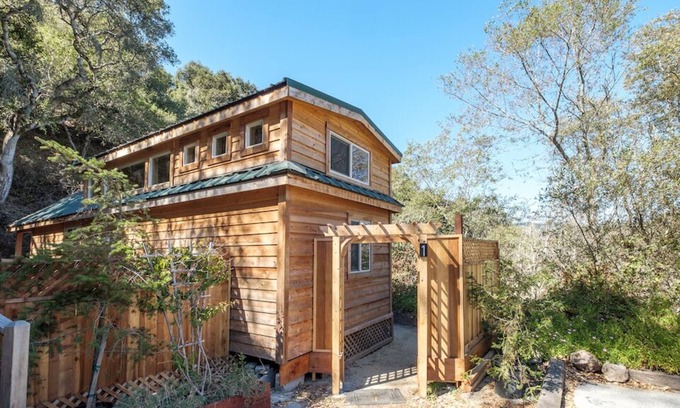 Carmel RV Rental | Cozy Cabin 1 - Big Sur