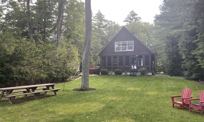 Harrison Cabin | Cozy Cabin on Long Lake w/private Hot Tub