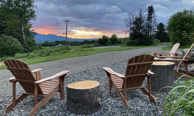 Morrisville House | Cozy Cabin Retreat in Scenic Elmore, Vermont